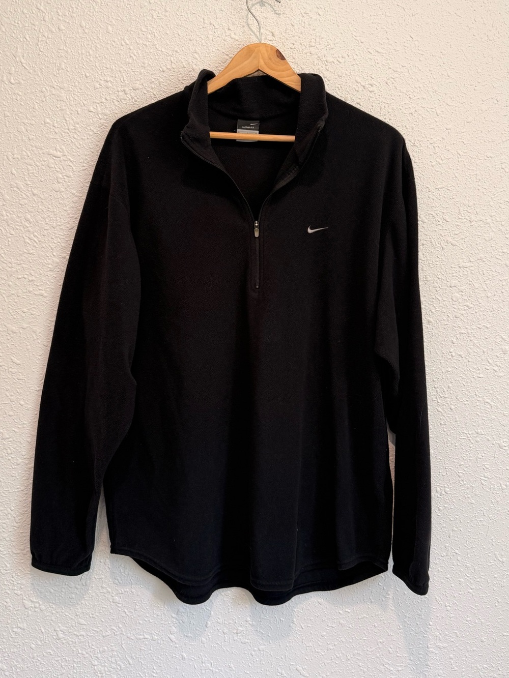 Nike black fleece long sleeve pullover 1/4 zip sweater shirt L